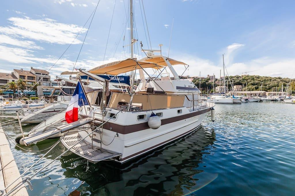 Les Yachts De Porto Vecchio - Le Philae Hotel Exterior foto